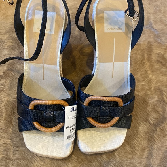 Dolce Vita Size 8 Espadrills - Picture 4 of 5